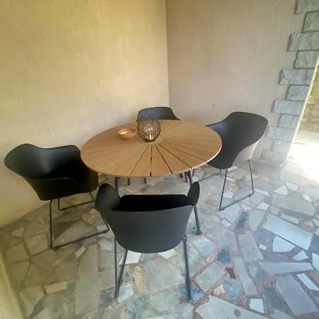 Apartment Charming Emi With Terrace *